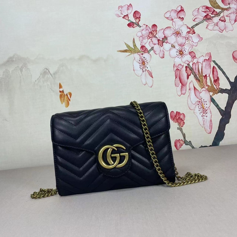 G*u*i satchel bags
